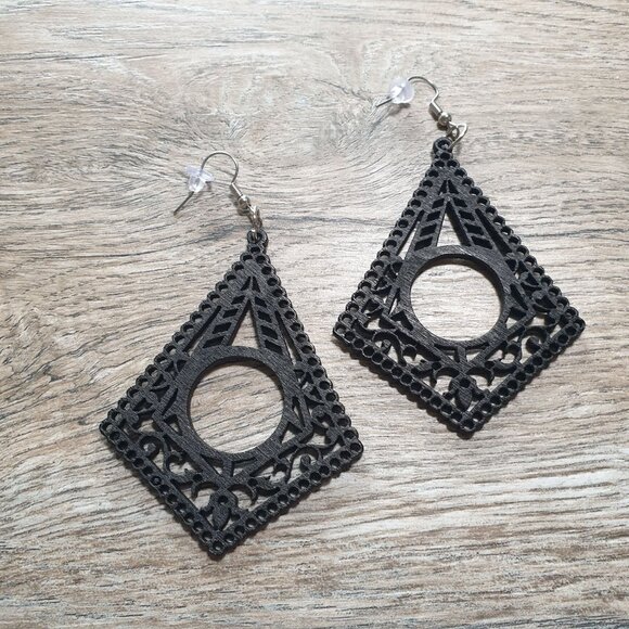 Black Cutout Earrings Boho Beach Core Jewelry Women Costume Gift Diamond Shape - Picture 1 of 4